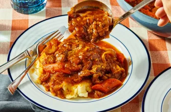 Swiss Steak: The Fork-Tender, Gravy-Laden Midwestern Classic
